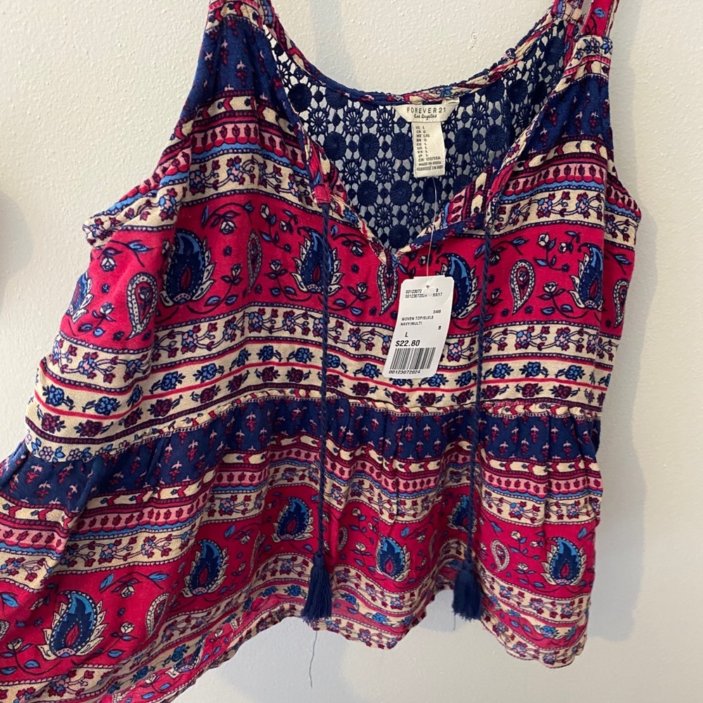 Cropped Tank - Picture 3 of 4